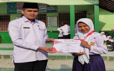 Perwakilan MTsN 2 Kuningan Meraih Juara 1 Cirebon Open Karate Championship 2023