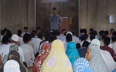 Istigosah MTsN 2 Kuningan Menghadapi Rangkaian Ujian Kelas IX